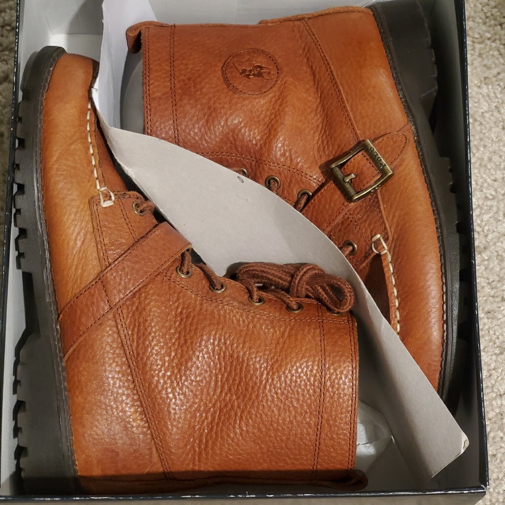 Polo boots